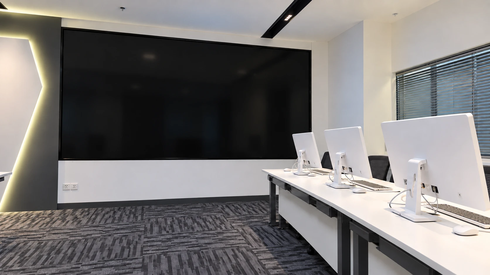 Computer Lab Fit-Out - photo 4
