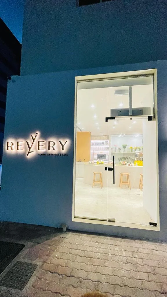 Revery Café & Flowers Fit-Out - photo 2