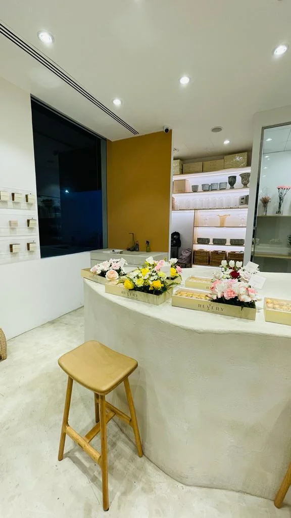 Revery Café & Flowers Fit-Out - photo 4
