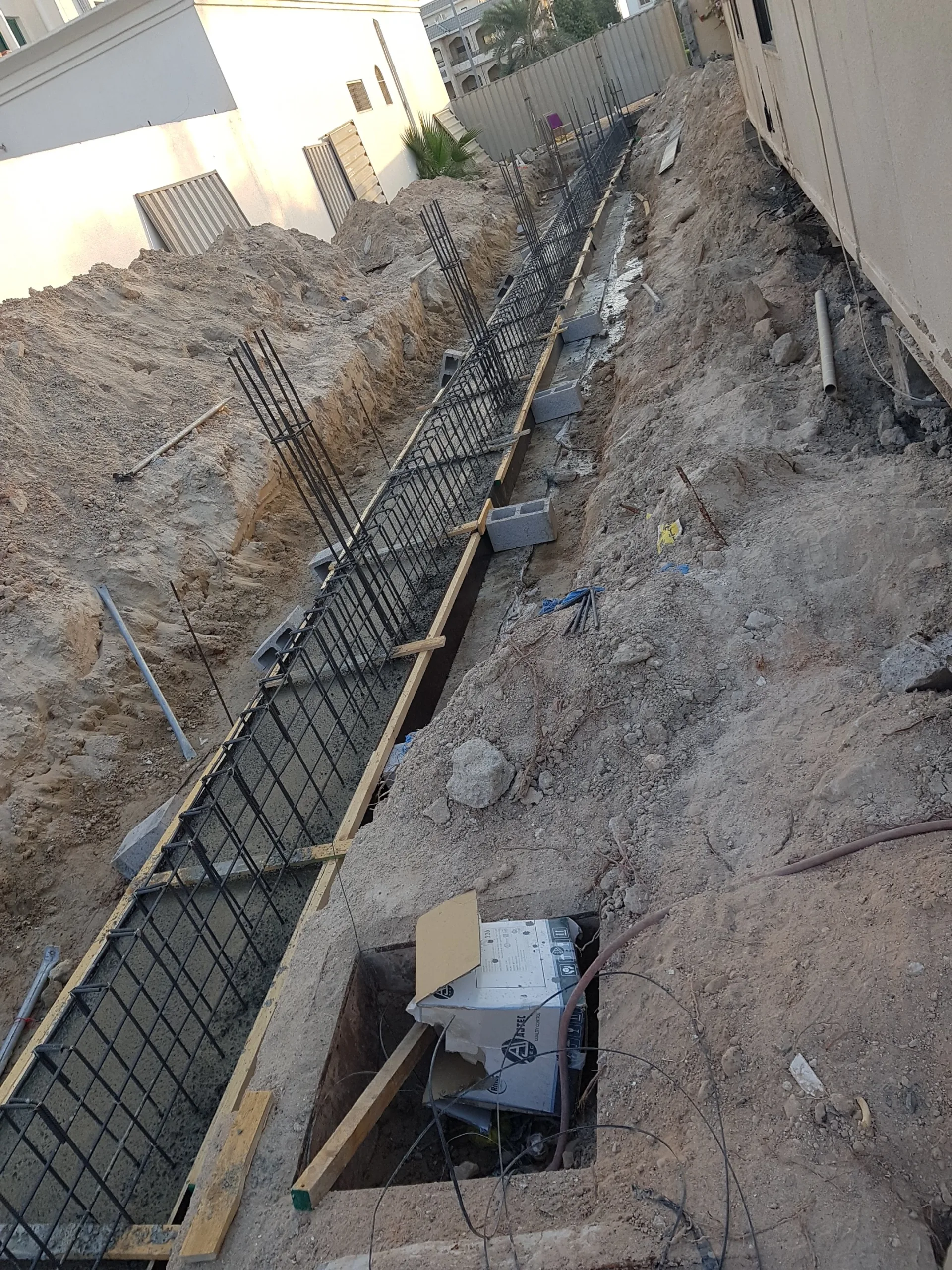 Al Bateen Villa Boundary Walls - photo 4